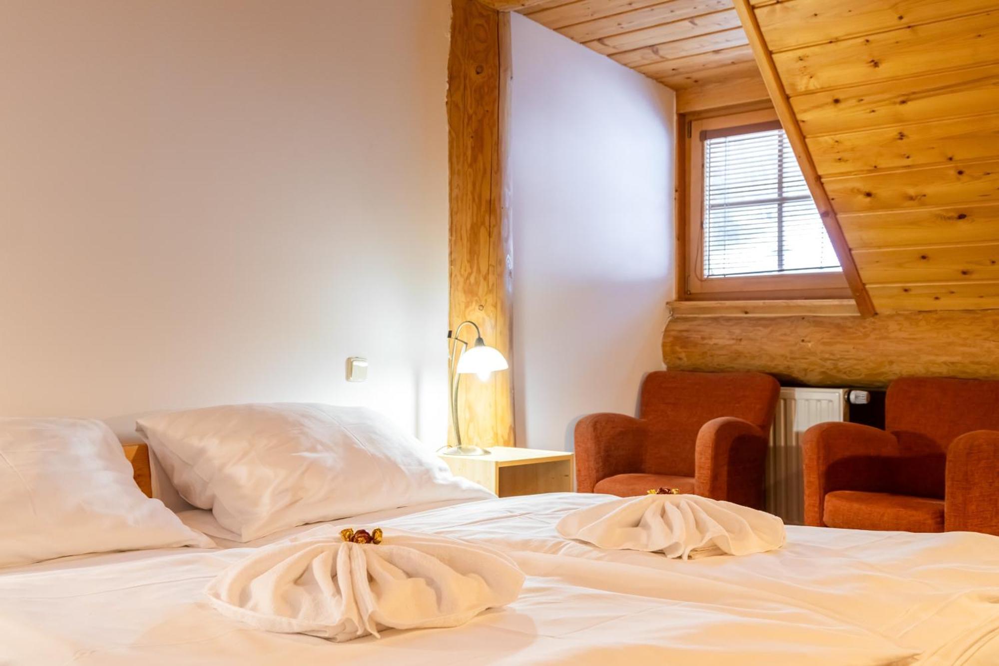 Hotel Grun Mosty u Jablunkova Kültér fotó